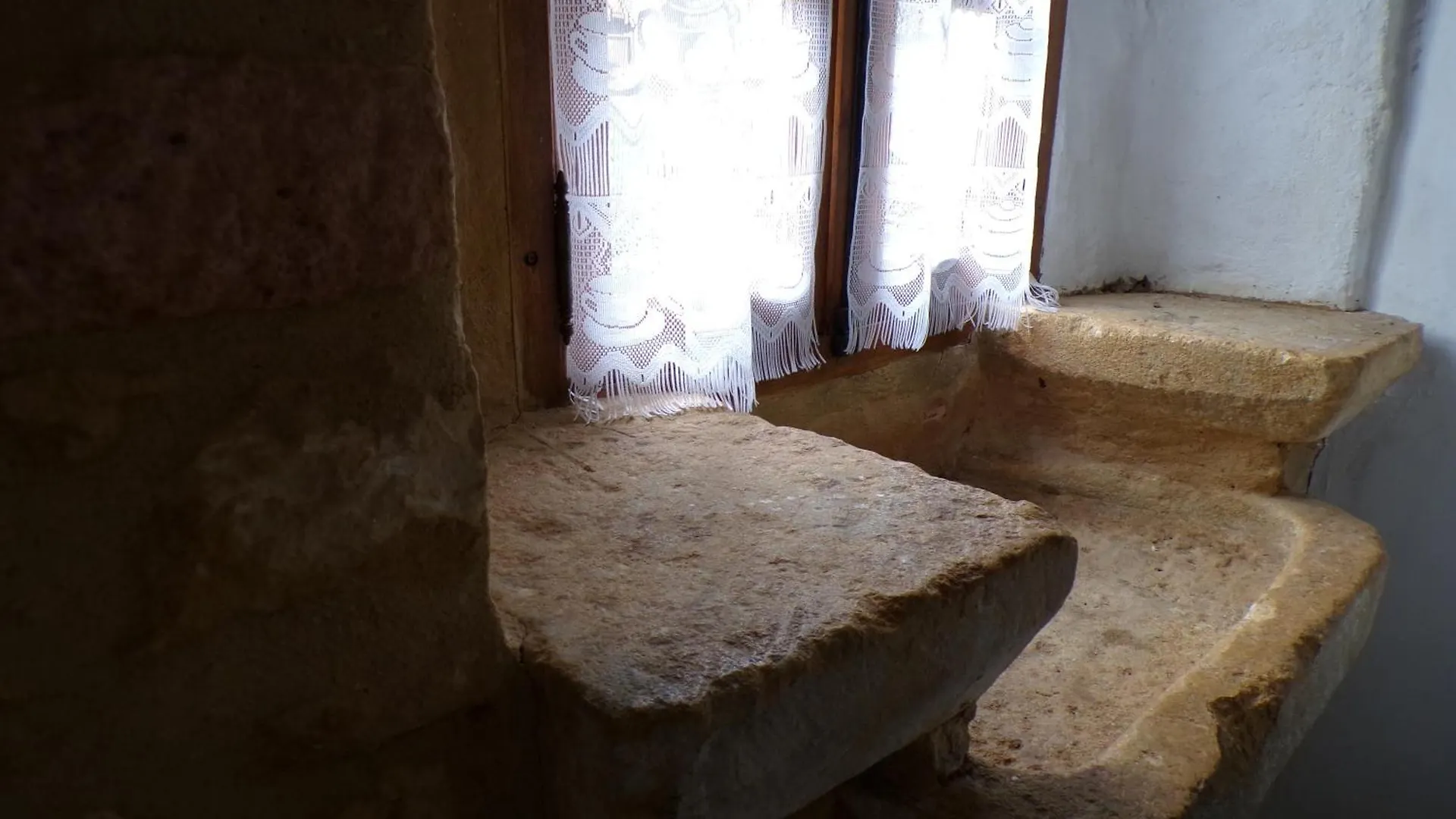 Gite Rural, Proche Des Sites Touristiques Gourdon 0*,  France
